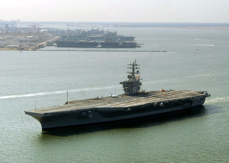 Image: USS Dwight D. Eisenhower (CVN 69)